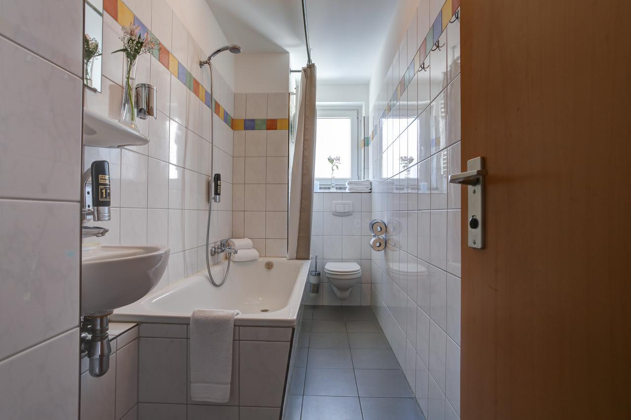 Boardinghouse Mundsburg Aparthotel Hamburg Exterior photo